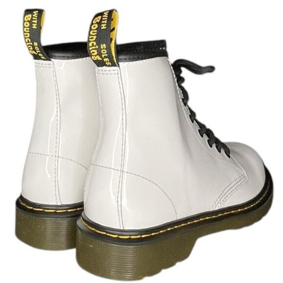 Unisex Dr. Martens Airwair 1460 J Patent Leather Combat Boot Size M4/W5 White - Picture 4 of 6
